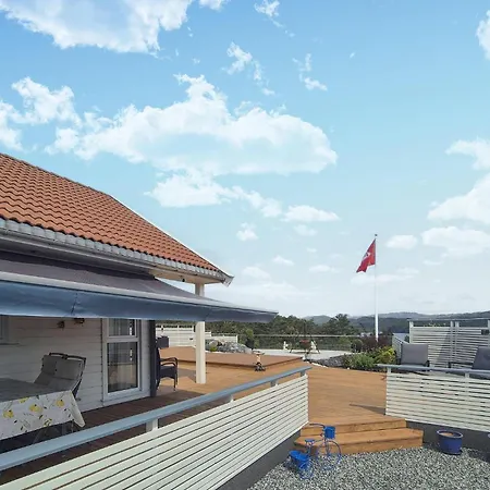 3 Bedroom Stunning In Casa vacanze