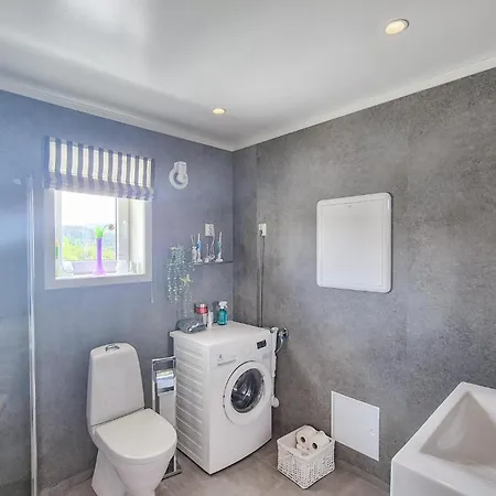 3 Bedroom Stunning In Casa vacanze *