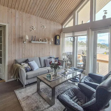 3 Bedroom Stunning In * Nordtveitgrend